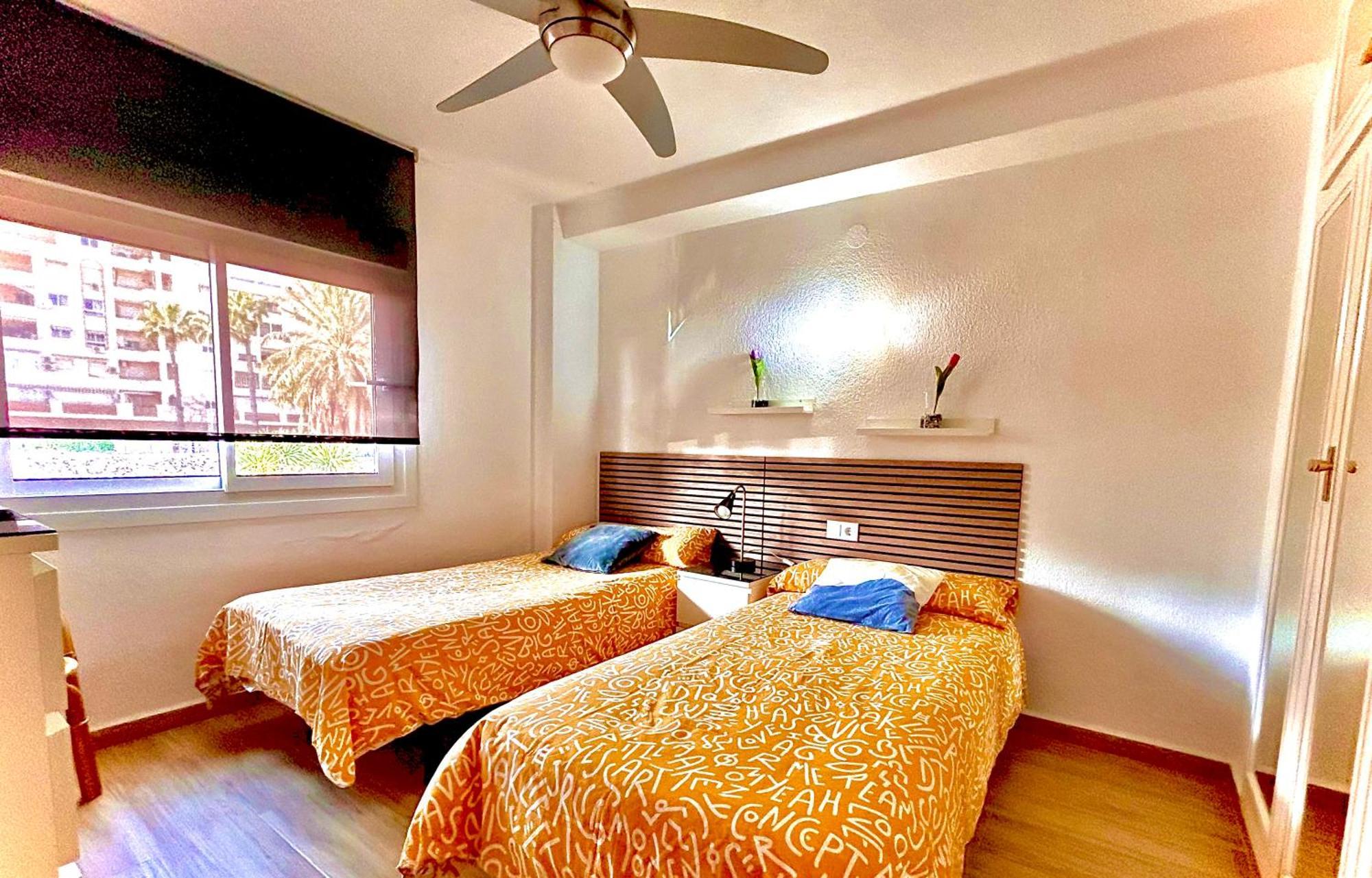Apartamento 2 Dormitorios En Primera Linea De Playa San Cristobal Almunecar Exterior photo